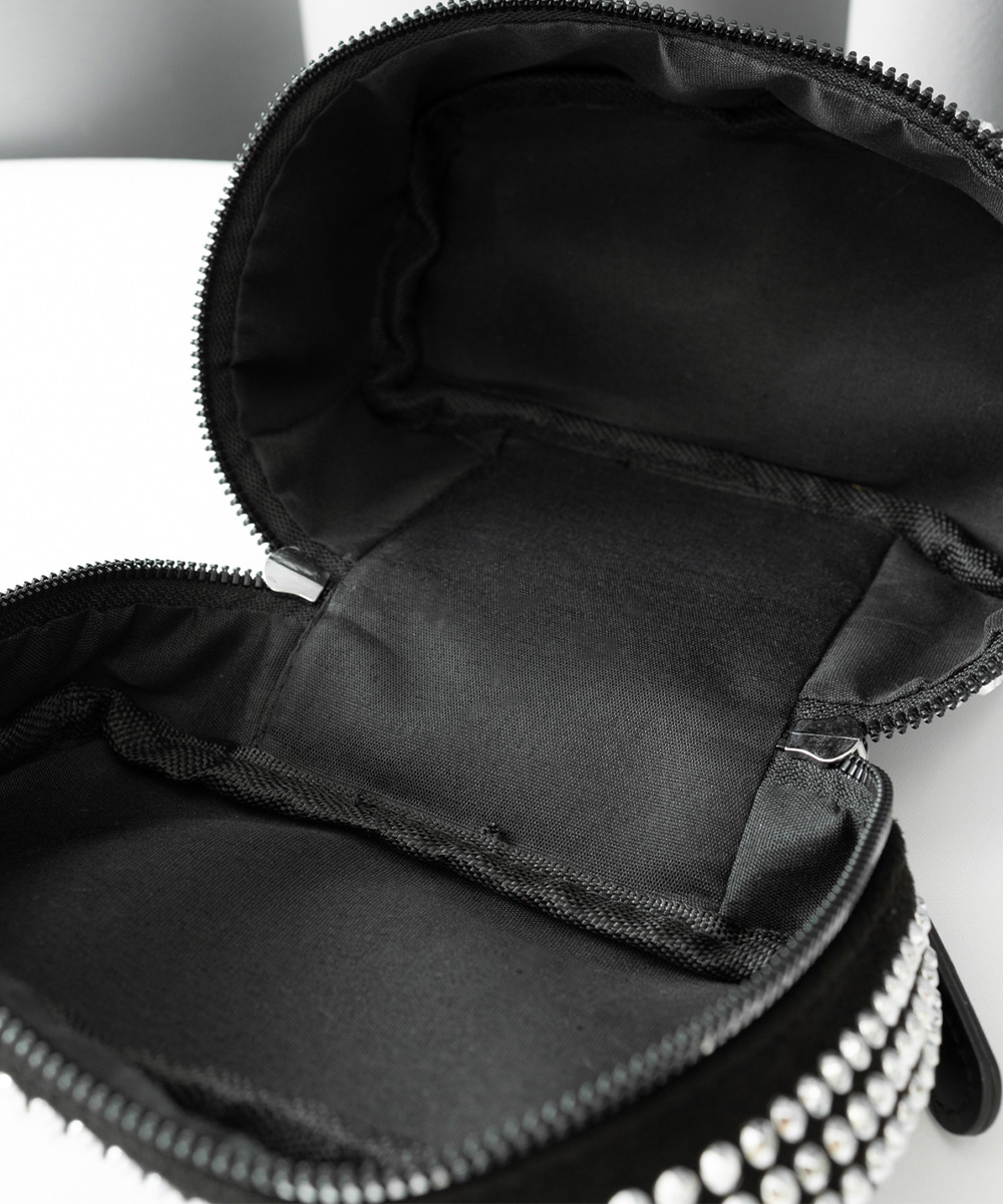 https://fulmo-img-server.com/slimshoulder/38a91eaa-1c66-4d71-bbe6-c146ea2226d6.jpg