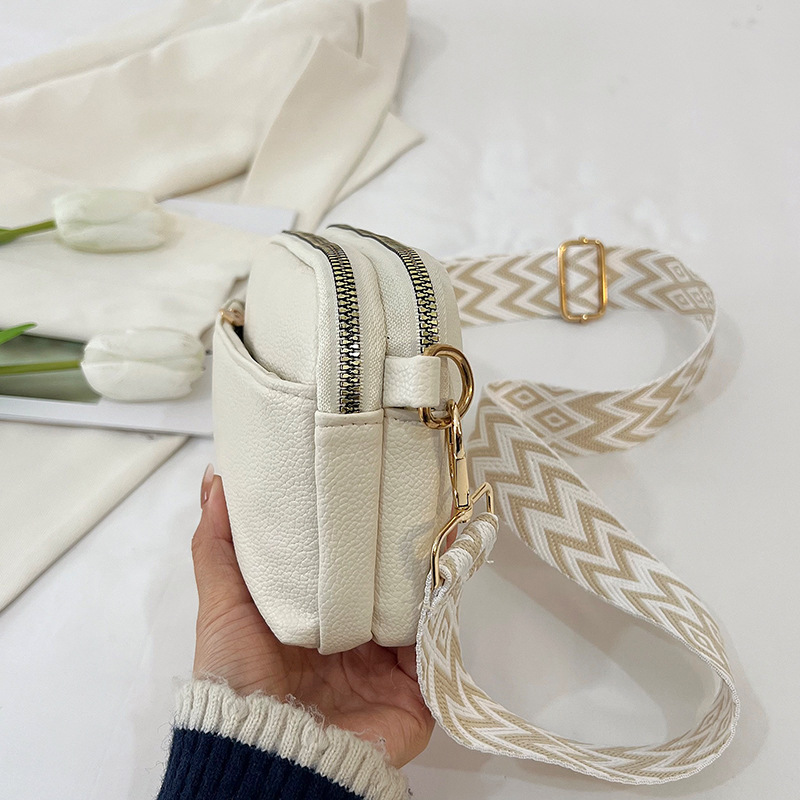 ミニ ショルダーバックレディース幾何学模様ストラップ付きコンパクト