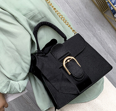 ミニ ショルダーバッグ レディース リボン付き小さめ鞄