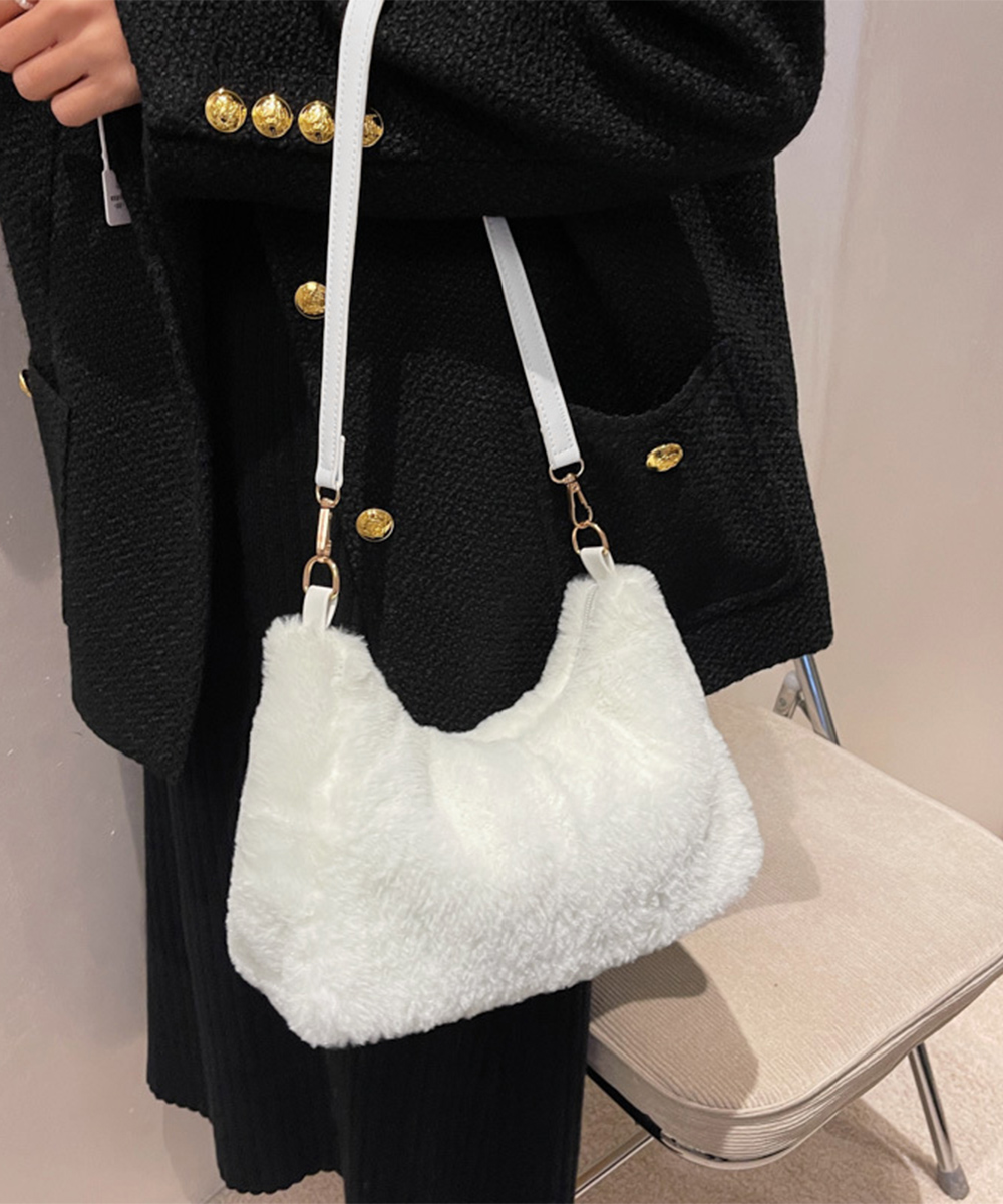 https://fulmo-img-server.com/slimshoulder/45ccd41c-3eae-4fbf-b326-d98771136e58.jpg