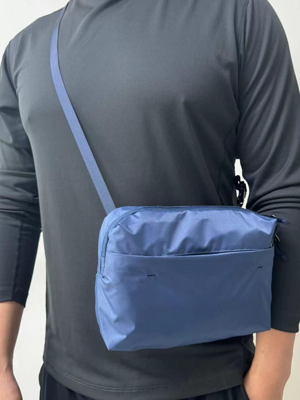 ショルダー バッグ ミニ シンプル スクエア メンズミニショルダー