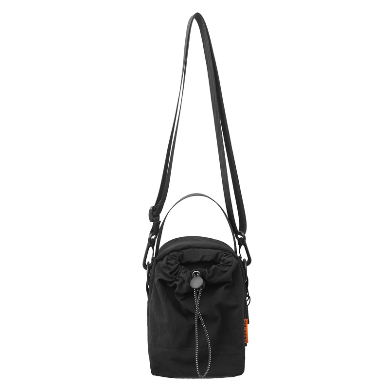 https://fulmo-img-server.com/slimshoulder/568c93c5-9487-4b67-982a-38c5219eae99.jpg