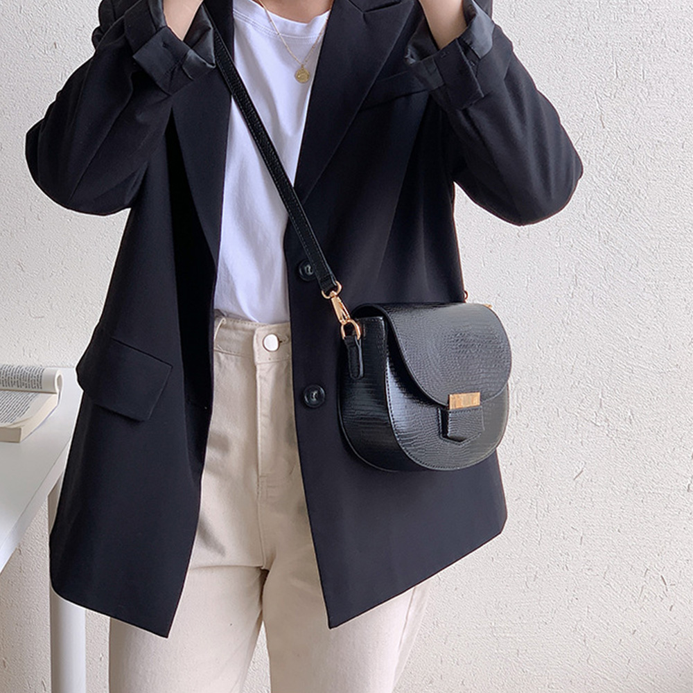 https://fulmo-img-server.com/slimshoulder/59d6d323-eaa1-481e-a8e5-e9c0aaea98f9.jpg