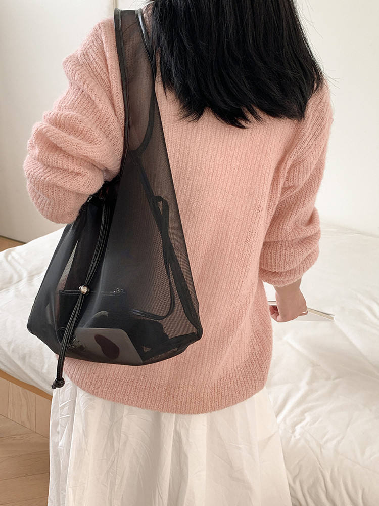 https://fulmo-img-server.com/slimshoulder/5edc889a-6321-4632-ae48-e05cb167ff74.jpg