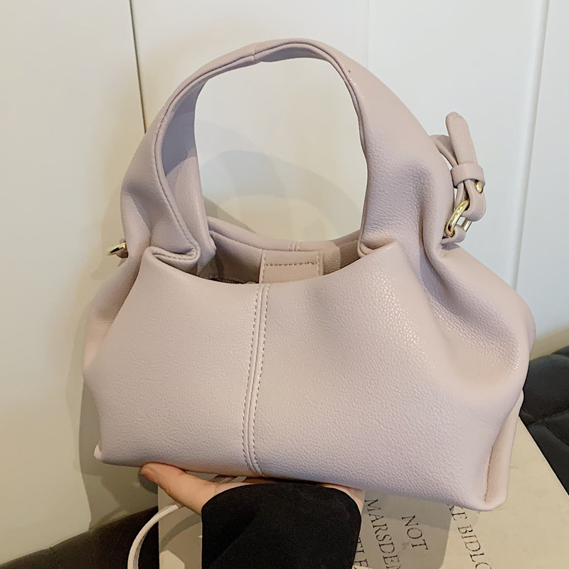 https://fulmo-img-server.com/slimshoulder/62abde4e-c0b7-498d-b57f-f3b17ecdf06c.jpg