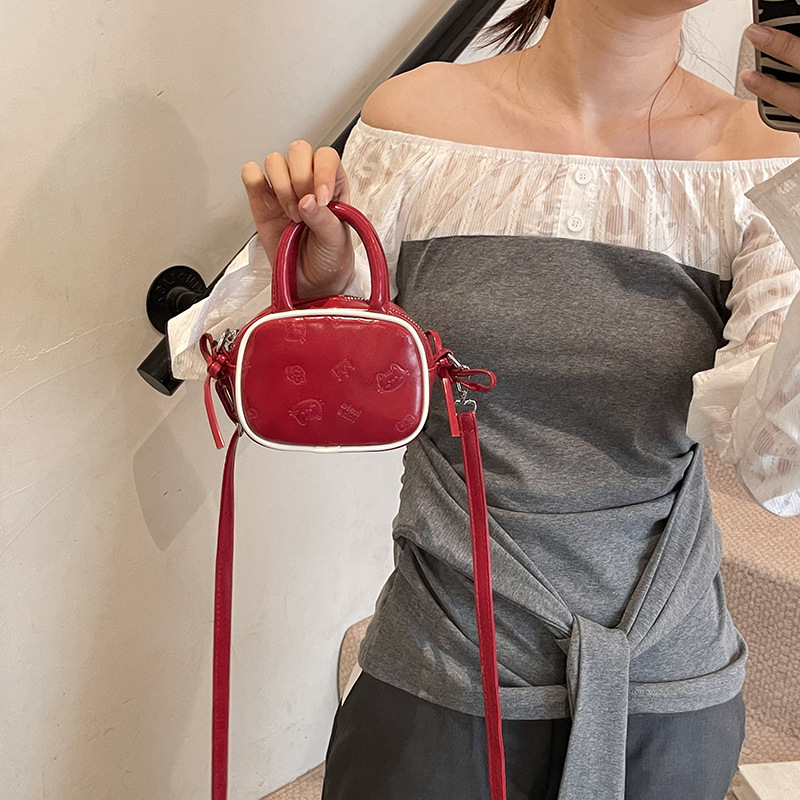 ミニ ショルダーバッグ レディース用小さめ肩掛け鞄 光沢仕上げ5色展開