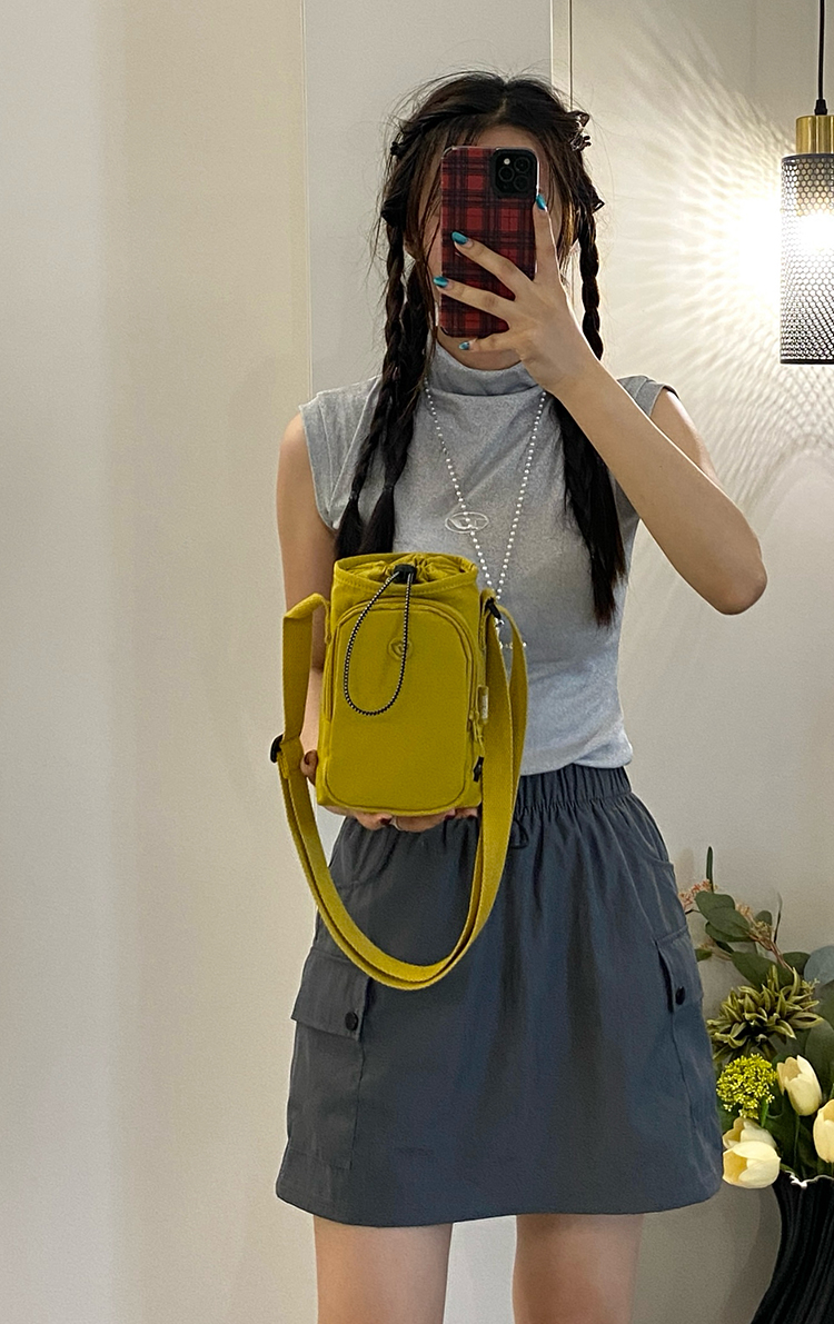 https://fulmo-img-server.com/slimshoulder/66abe0fc-bd6f-4117-a5c5-5aeeb8835aaf.jpg