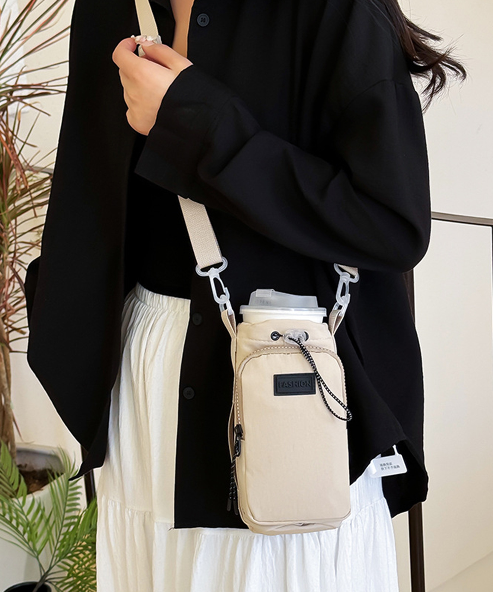 https://fulmo-img-server.com/slimshoulder/67f30121-ec50-4d54-aab4-9ccba3fab2e1.jpg