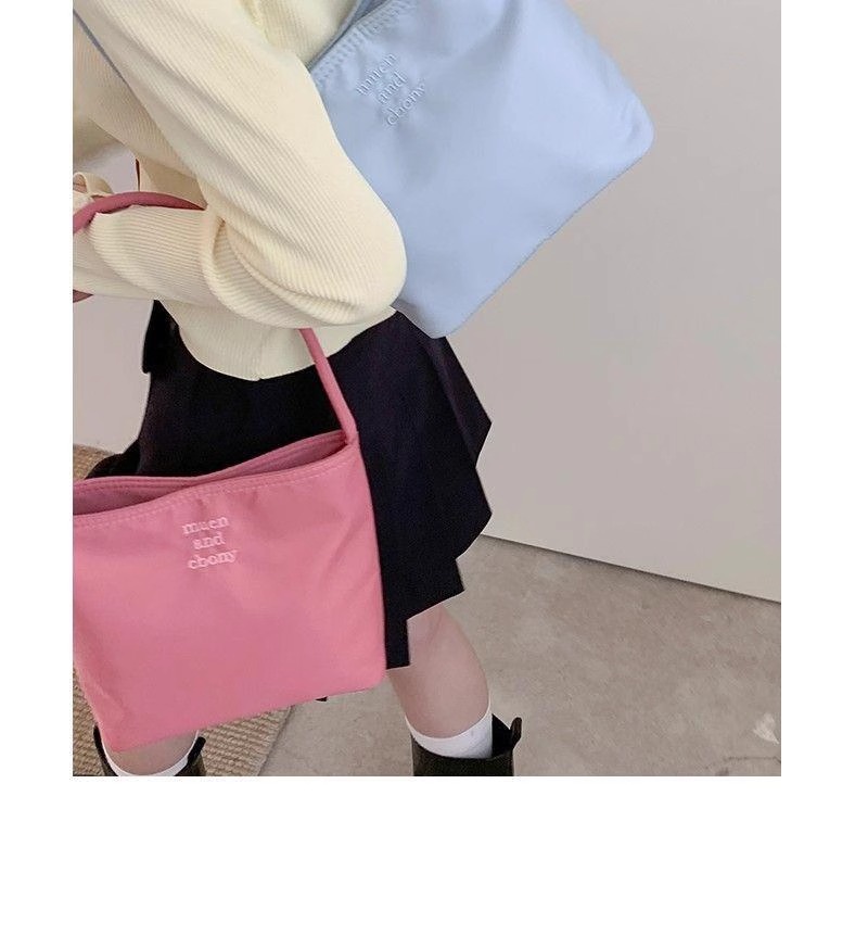 https://fulmo-img-server.com/slimshoulder/69825c81-a1fc-4b16-bccb-ac617d8eab5d.jpg