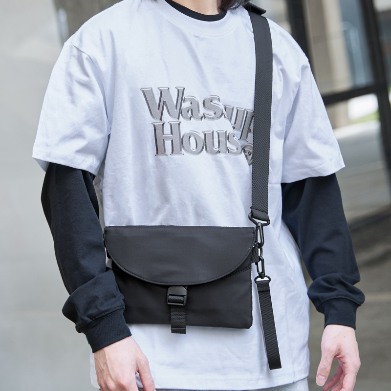 ショルダー バッグ ミニ ハーフムーン メンズミニショルダー