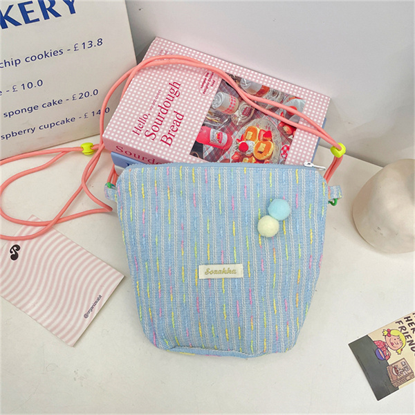 https://fulmo-img-server.com/slimshoulder/7aed3561-b057-4819-b426-1aae9117e6d5.jpg