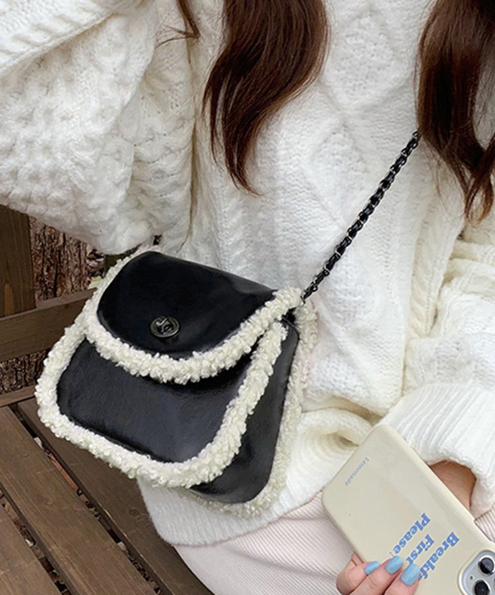https://fulmo-img-server.com/slimshoulder/85f61531-aaee-499f-9b76-f121138be0d7.jpg