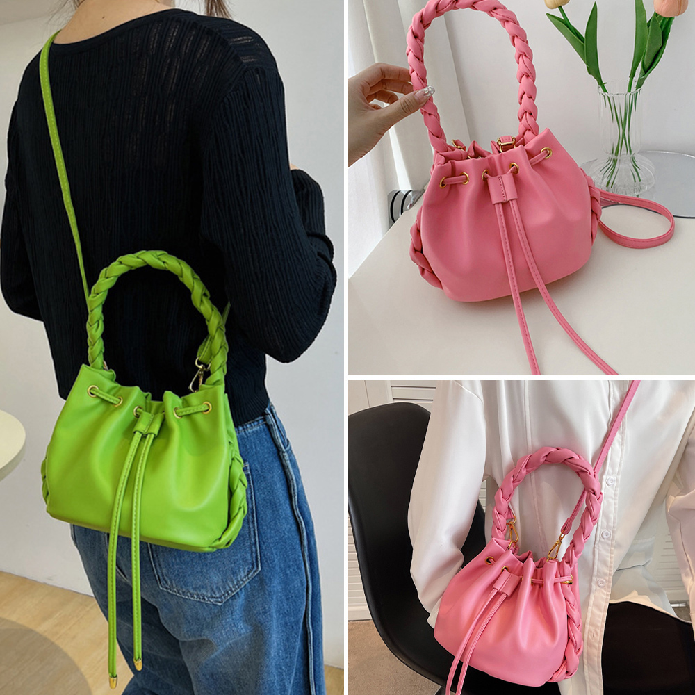 https://fulmo-img-server.com/slimshoulder/8941dafe-58e7-4e7d-b557-bbdd3461cc48.jpg