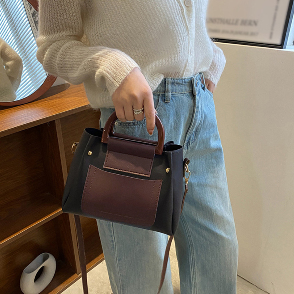 https://fulmo-img-server.com/slimshoulder/91a16bd7-e5e9-4417-82e7-03acc7e4c8d0.jpg