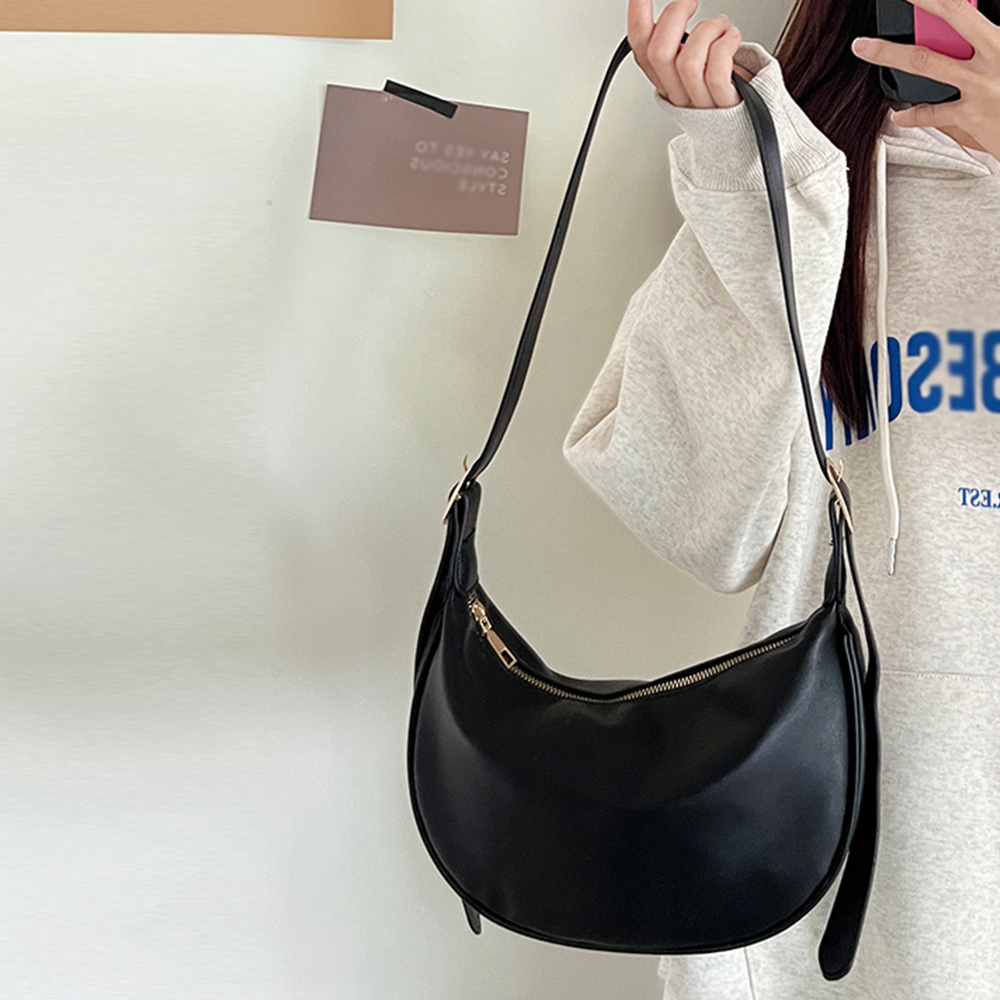 https://fulmo-img-server.com/slimshoulder/94b86ccd-3104-4dde-a533-5ae0a66ed296.jpg