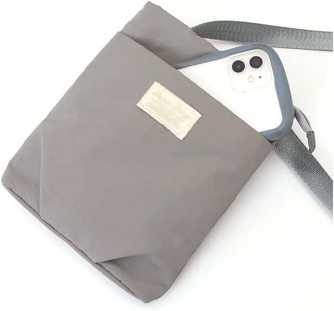 ミニ ショルダーバッグ レディース 軽量ナイロン縦型サコッシュ巾着付き