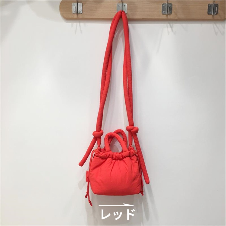 https://fulmo-img-server.com/slimshoulder/972e4419-7fdb-4b49-bff1-750bf562666b.jpg