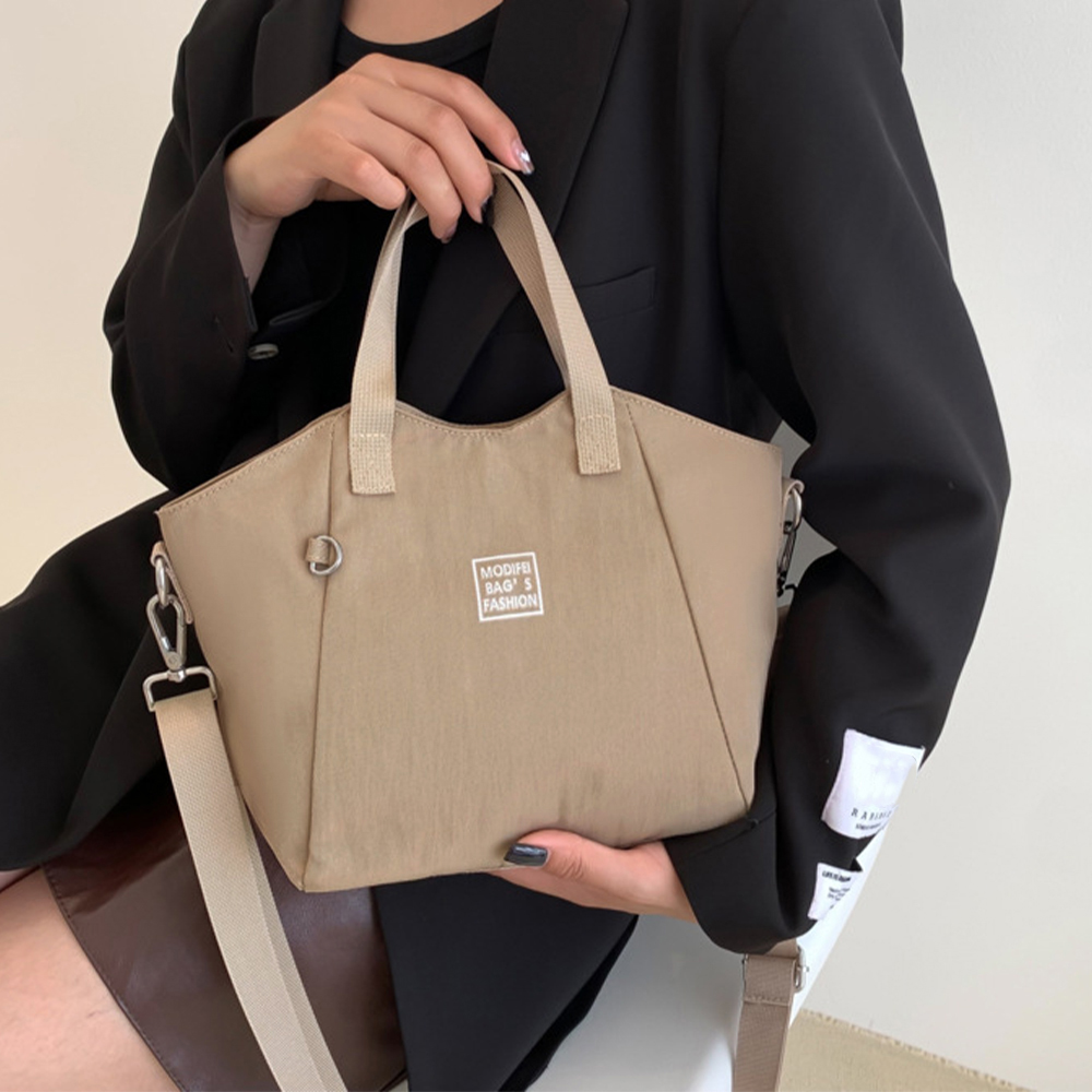 https://fulmo-img-server.com/slimshoulder/a42a5aac-ec5a-479c-a95c-7f47ffdf435a.jpg
