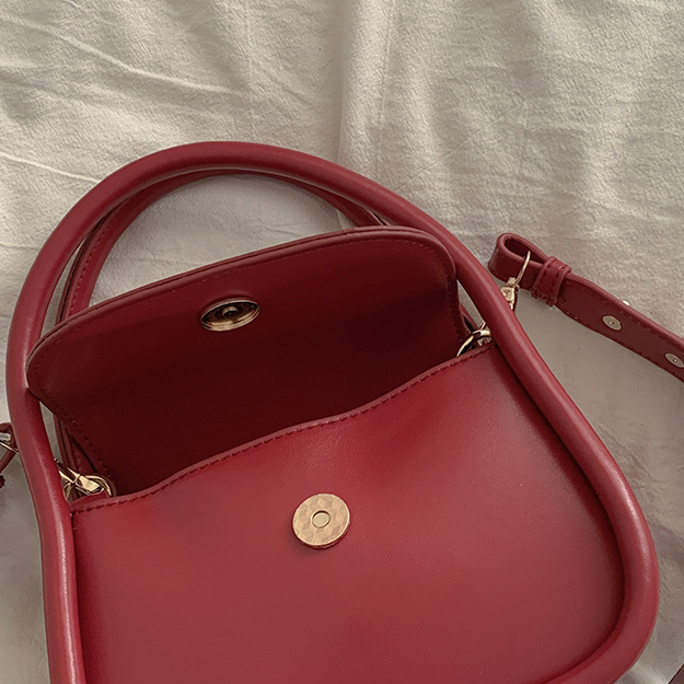 ミニ ショルダーバッグ レディース  秋冬 韓国風 小さめ 鞄