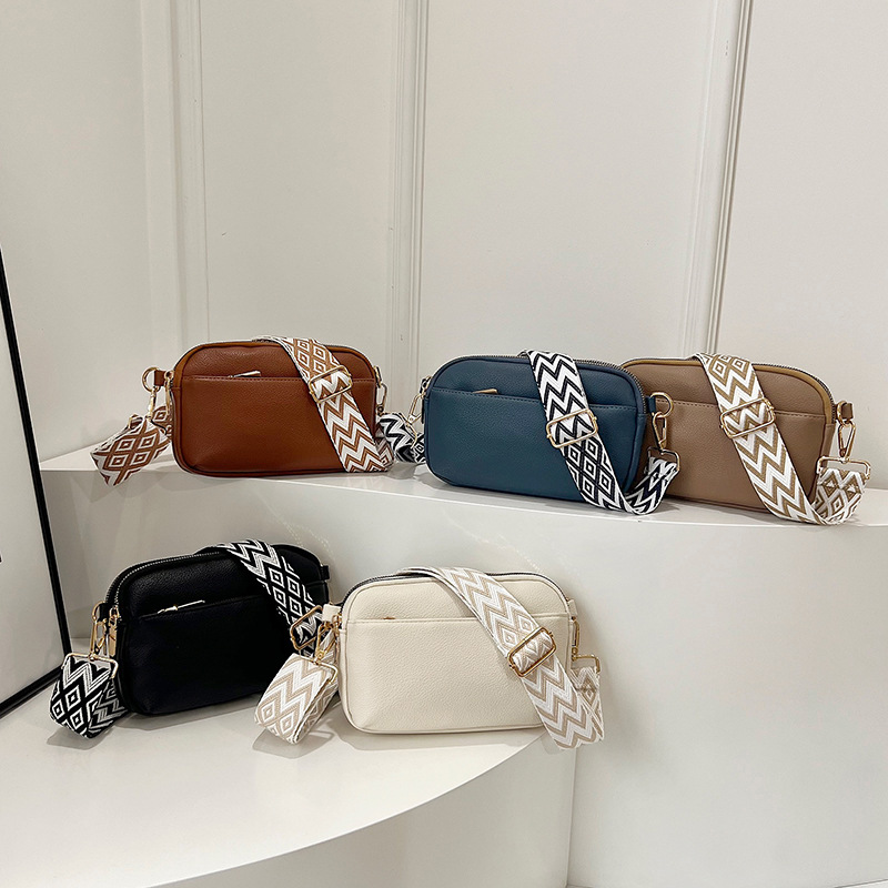 ミニ ショルダーバックレディース幾何学模様ストラップ付きコンパクト