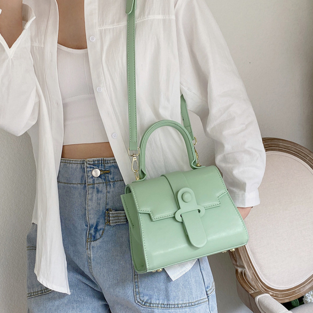 https://fulmo-img-server.com/slimshoulder/c45f02c5-15be-4355-bdd7-3abbb99724f4.jpg