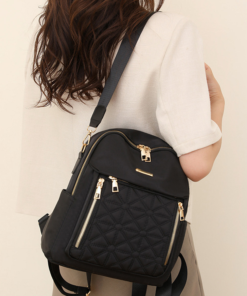 https://fulmo-img-server.com/slimshoulder/c8db4358-25d8-4cda-a321-6d509c915678.jpg