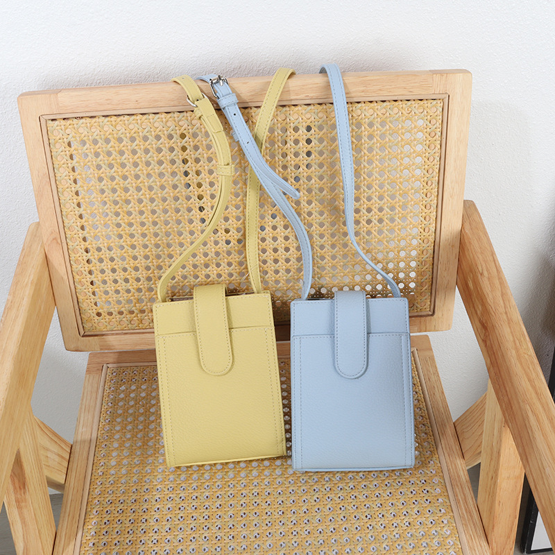 https://fulmo-img-server.com/slimshoulder/ce89824b-a91a-4ba9-a868-79ddbb8cf4e7.jpg