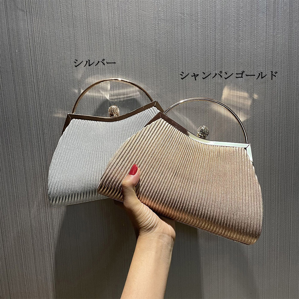 https://fulmo-img-server.com/slimshoulder/d3857df1-55a5-429d-9e84-bbad500e3be6.jpg