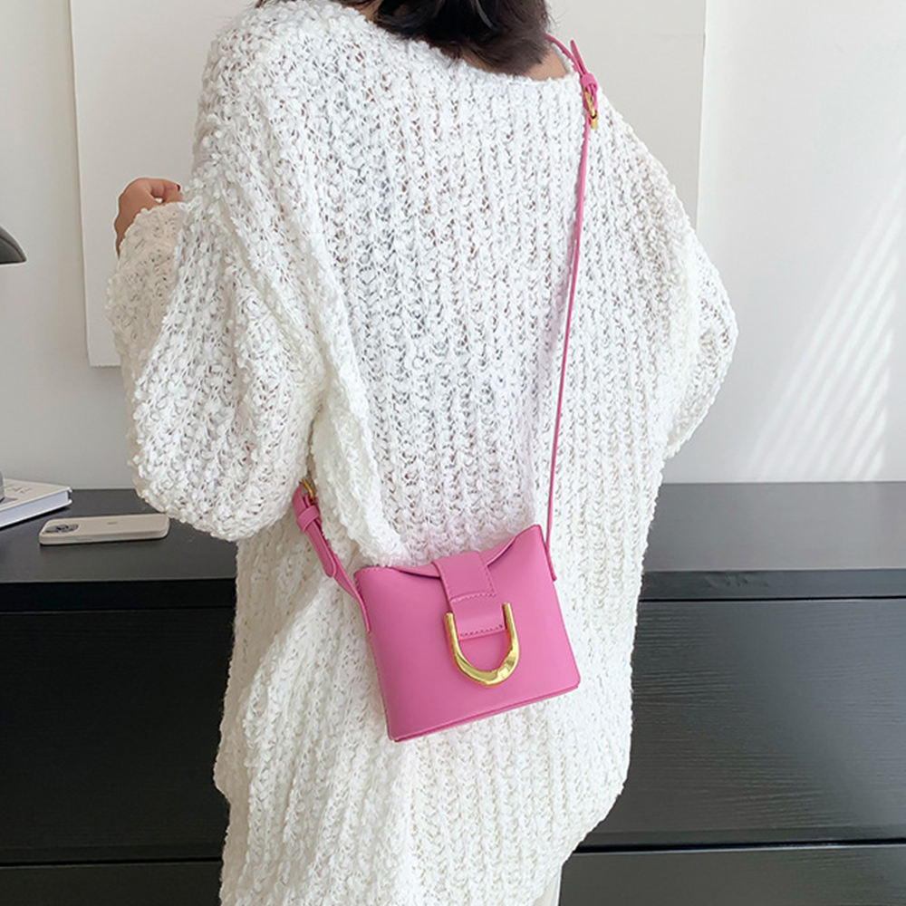 https://fulmo-img-server.com/slimshoulder/d5dc1216-dd2b-43b8-8c01-a0b6574ea0a8.jpg