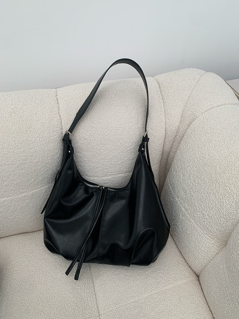 ショルダーバッグレディース柔らか合成皮革巾着デザイン