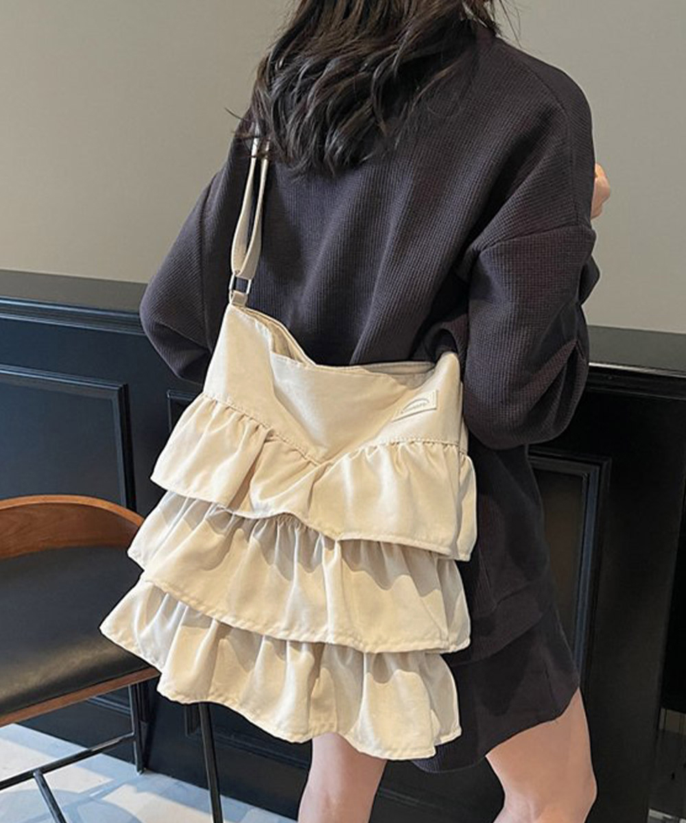 https://fulmo-img-server.com/slimshoulder/dfa643e9-95ee-4fff-9ee0-f68e70243414.jpg