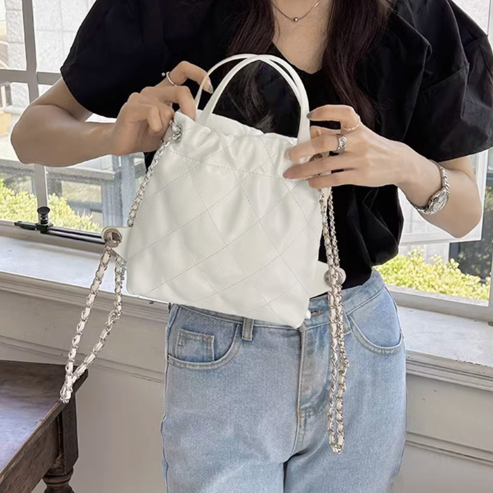 https://fulmo-img-server.com/slimshoulder/e97a2691-8018-4d6a-ade3-7bf81c8c3ac1.jpg
