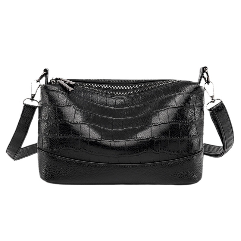 ミニ ショルダーバッグ 異素材切替型押しレザー風ミニショルダーバッグ