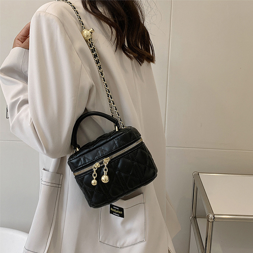 https://fulmo-img-server.com/slimshoulder/f8ea6d2e-fa4c-4f36-bf4c-69a0c1a0d836.jpg