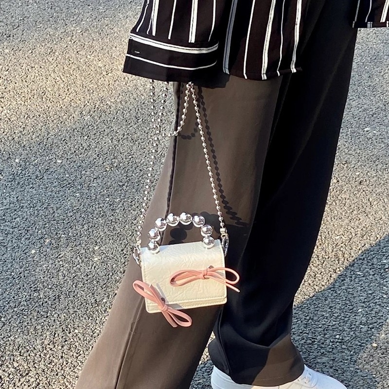 ミニ ショルダーバッグ パール持ち手リボン付き　レディース