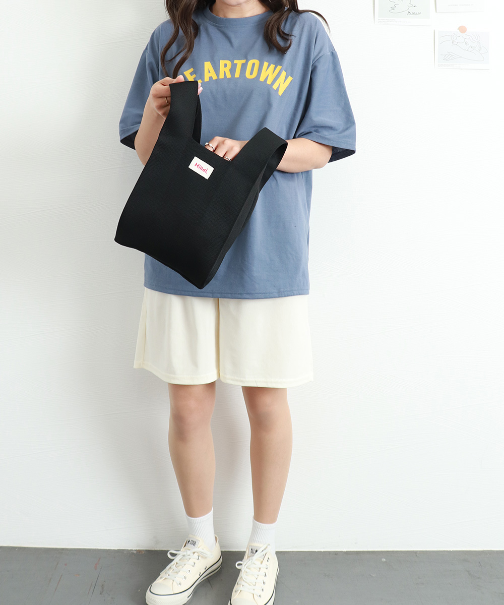 https://fulmo-img-server.com/slimshoulder/fdb3e1e8-a2f9-488d-bef8-002f8bdc5a04.jpg