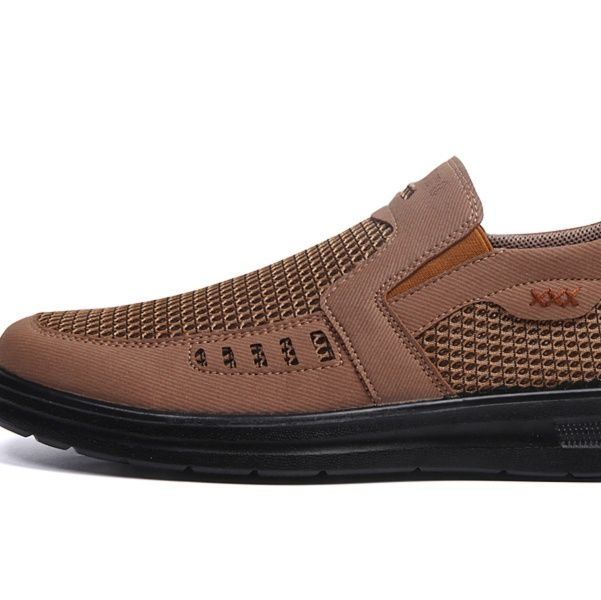 スリッポン　メンズ メッシュ 通気性抜群メッシュ素材夏用軽量スリッポンシューズ