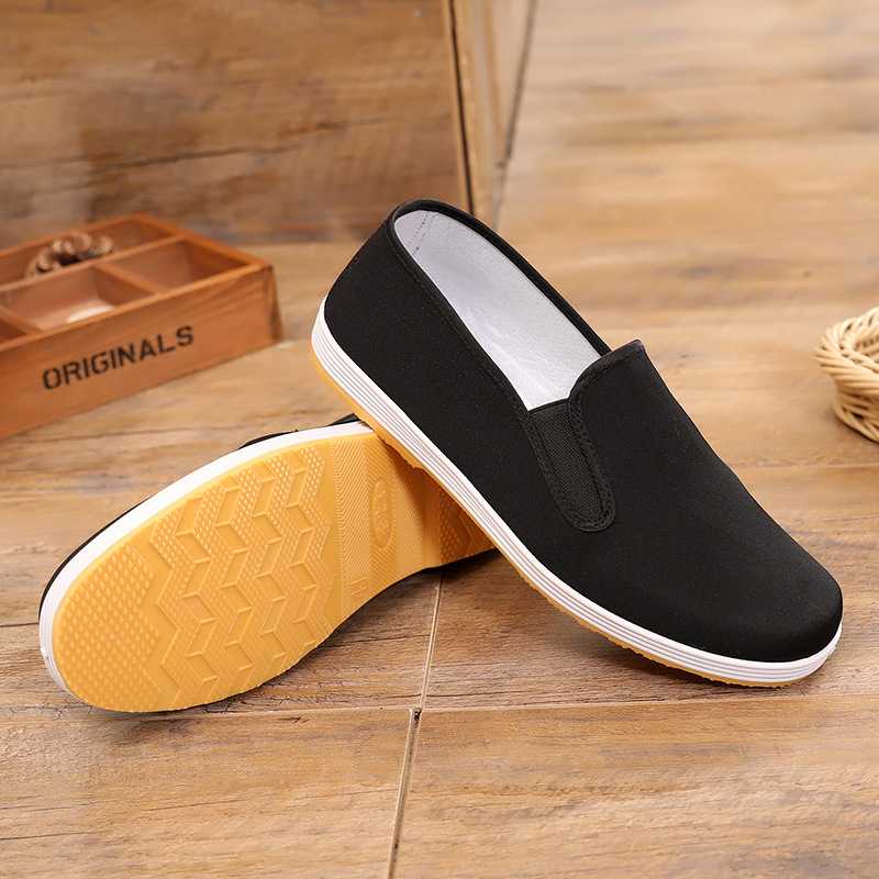 毎日が軽やかに変わる！軽量スリッポンで快適な歩き心地を実感できる5選