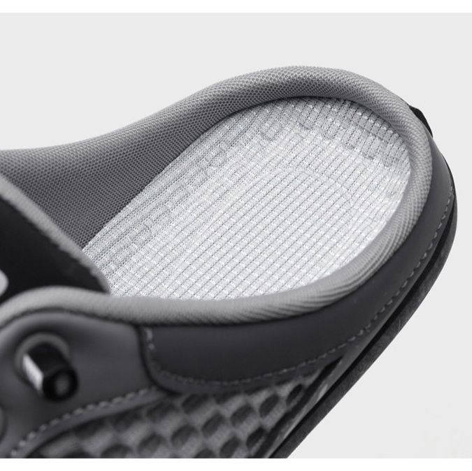 メッシュ切替かかと踏めるサボ風スリッポン