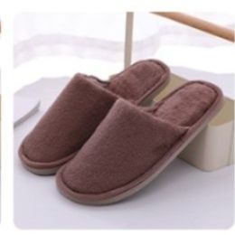 もこもこボア素材の室内用スリッポンメンズ