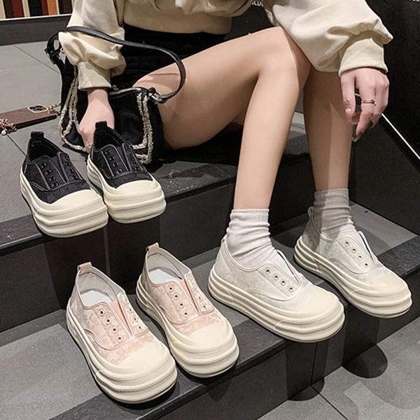 レディース紐なし軽量美脚厚底スリッポン