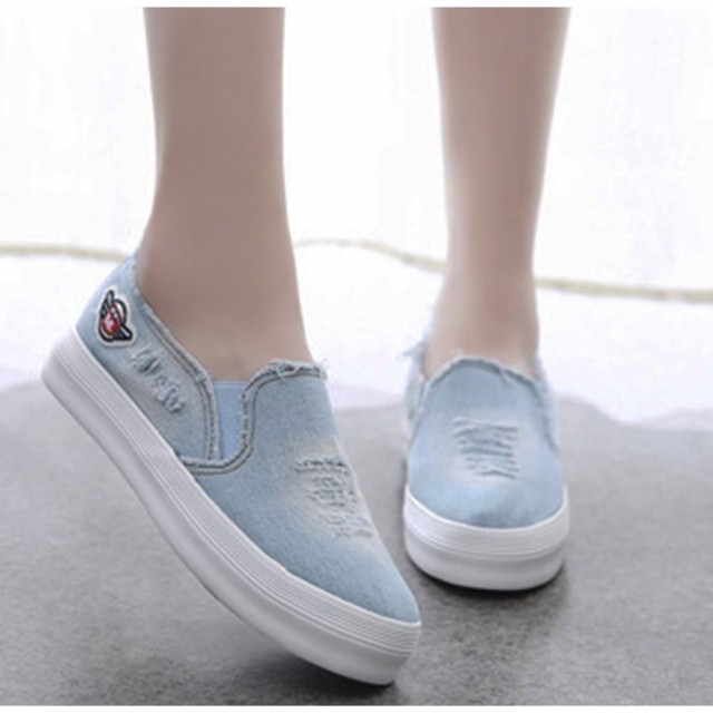 レディース デニム調 歩きやすいスリッポン靴