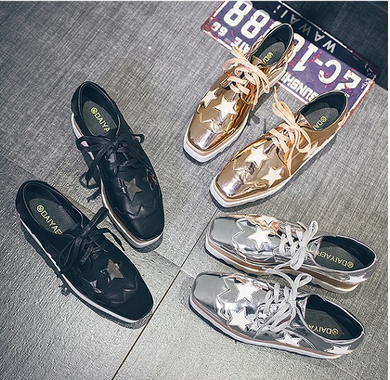 レディース星柄厚底ローファースリッポン