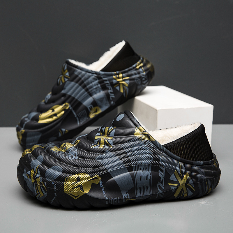 立体模様デザイン裏ボア付き軽量スリッポン