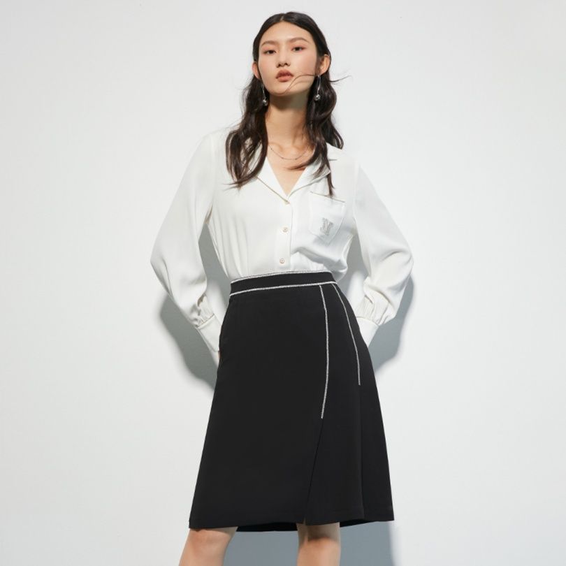 スリットスカート 上品ステッチ入りスリットミニスカート