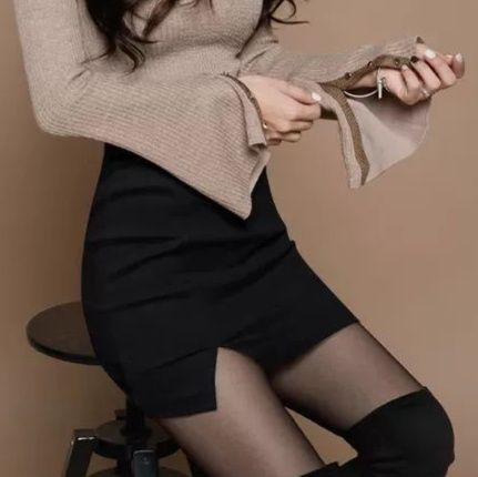 スリットスカート シンプル美脚サイドスリットミニスカート