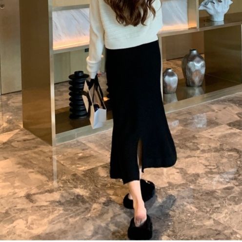 リブ編みマーメイドスリットスカート