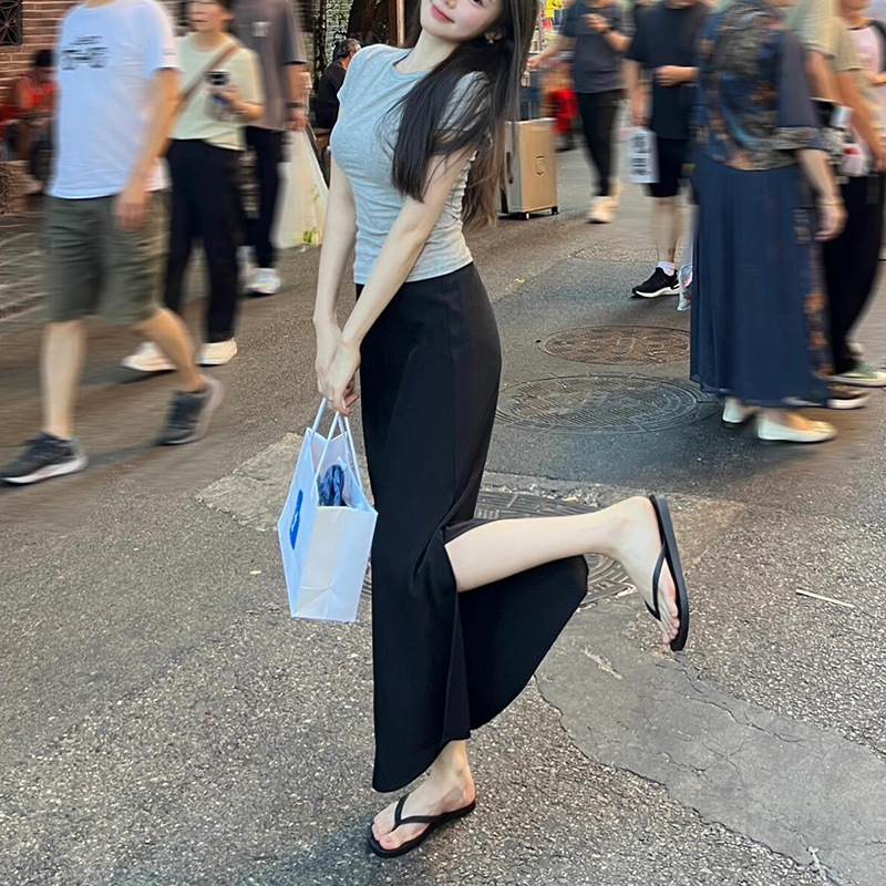 スリットスカート 優美なシルエット スリットロングスカート