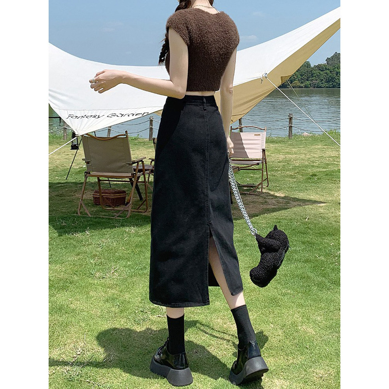 スリットスカート シンプル後ろスリット入りロングスカート