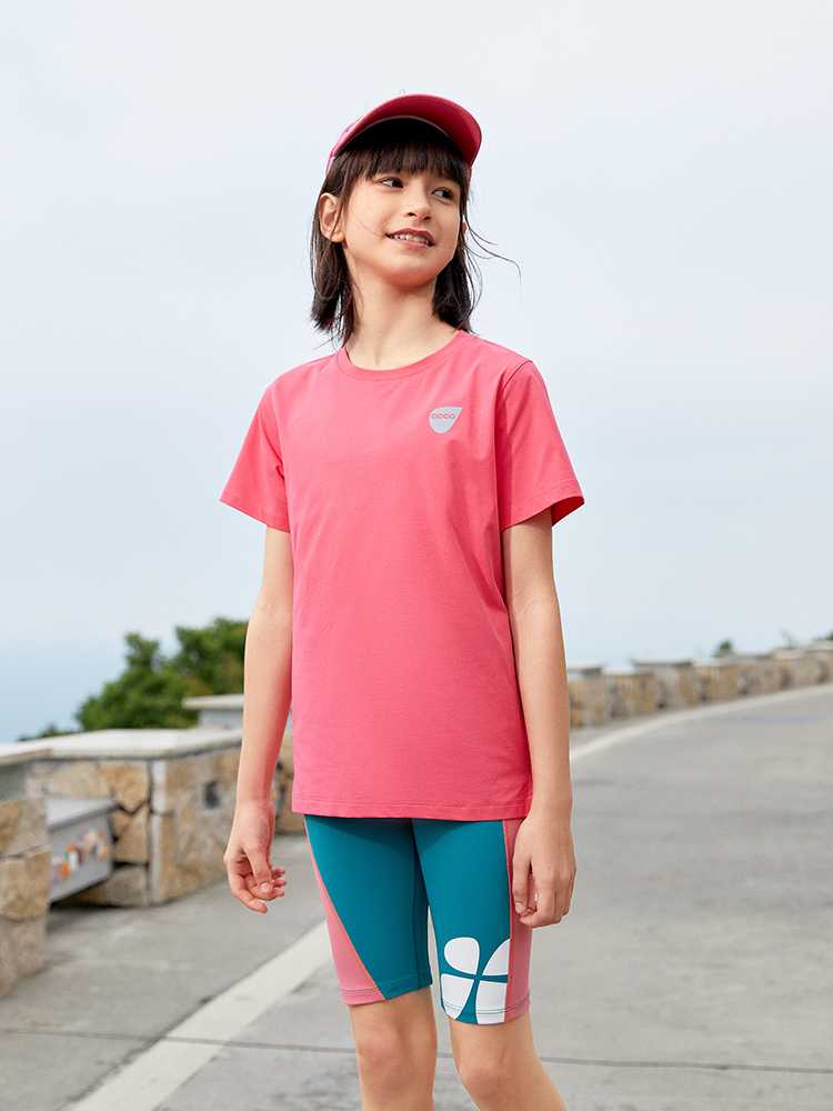 真夏のスポーツも快適！汗サラサラ冷感スパッツおすすめ5選